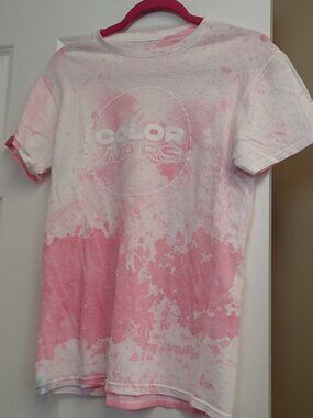 Color Wars T Shirt - size unknown - would say a small